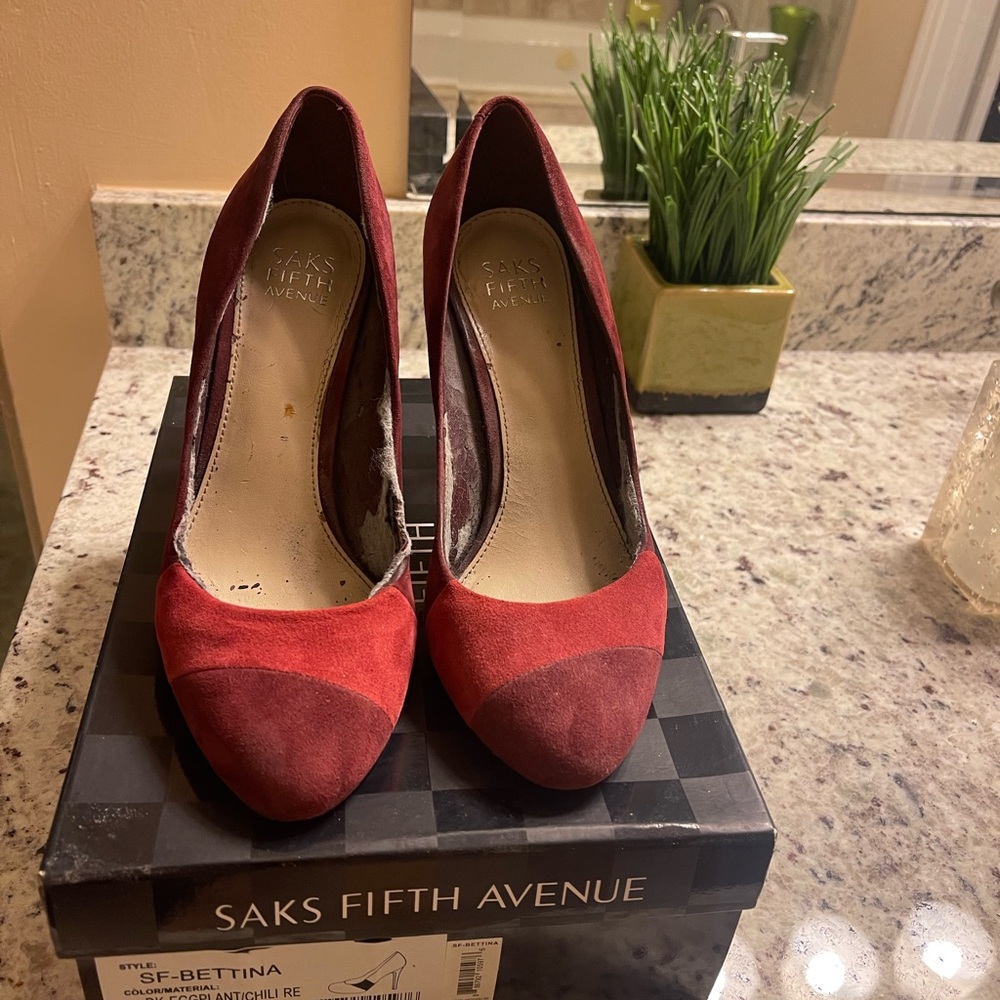 FREE! Saks Fifth Avenue Red Heels - FREE With any purchase! - Picture 2 of 10